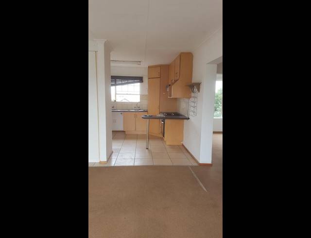 2 BEDROOM PROPERTY TO RENT IN SONNEVELD